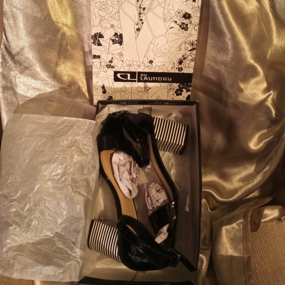 Ladies NIB sandal's